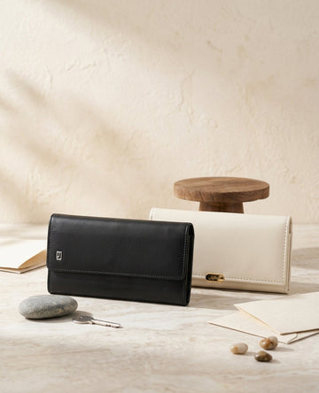 Ladies Leather Wallets: What to Look for Before Buying Online