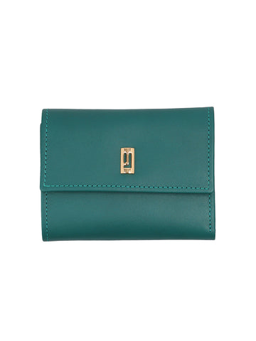 green leather ladies wallet