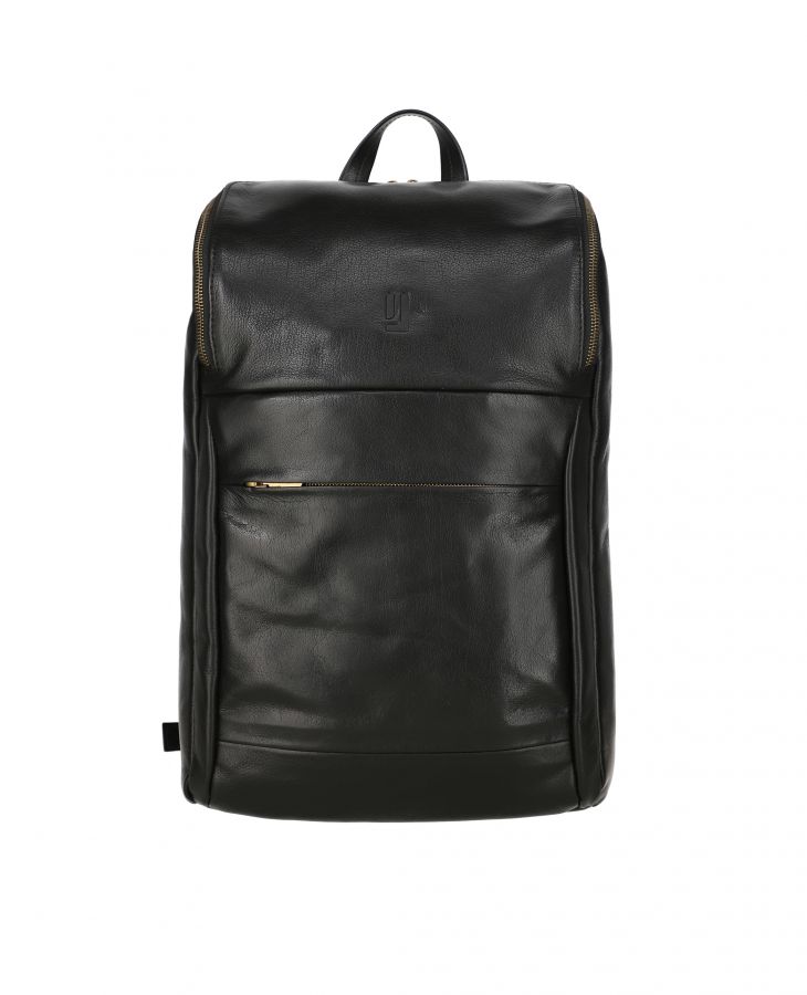 Buy online Leather Backpacks In Pakistan